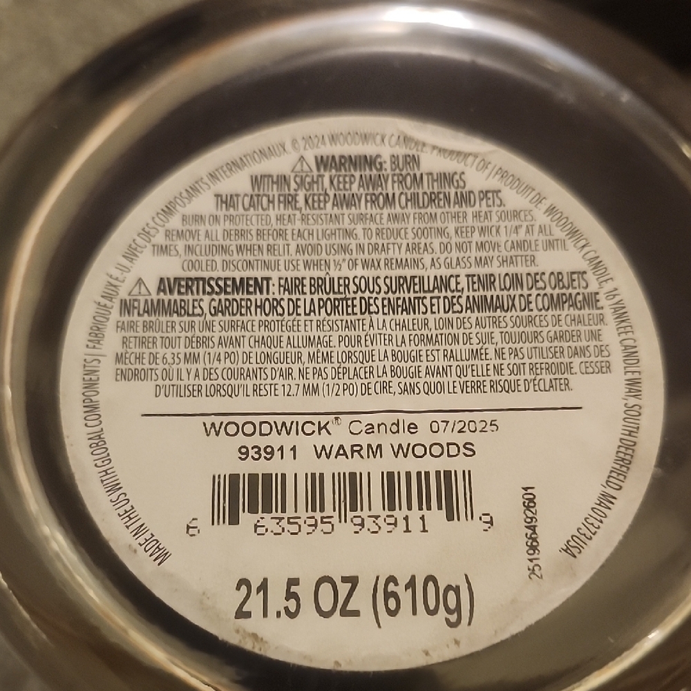 WoodWick Fireside Sandalwood Clove Candle - Black and Tan - Picture 3 of 3